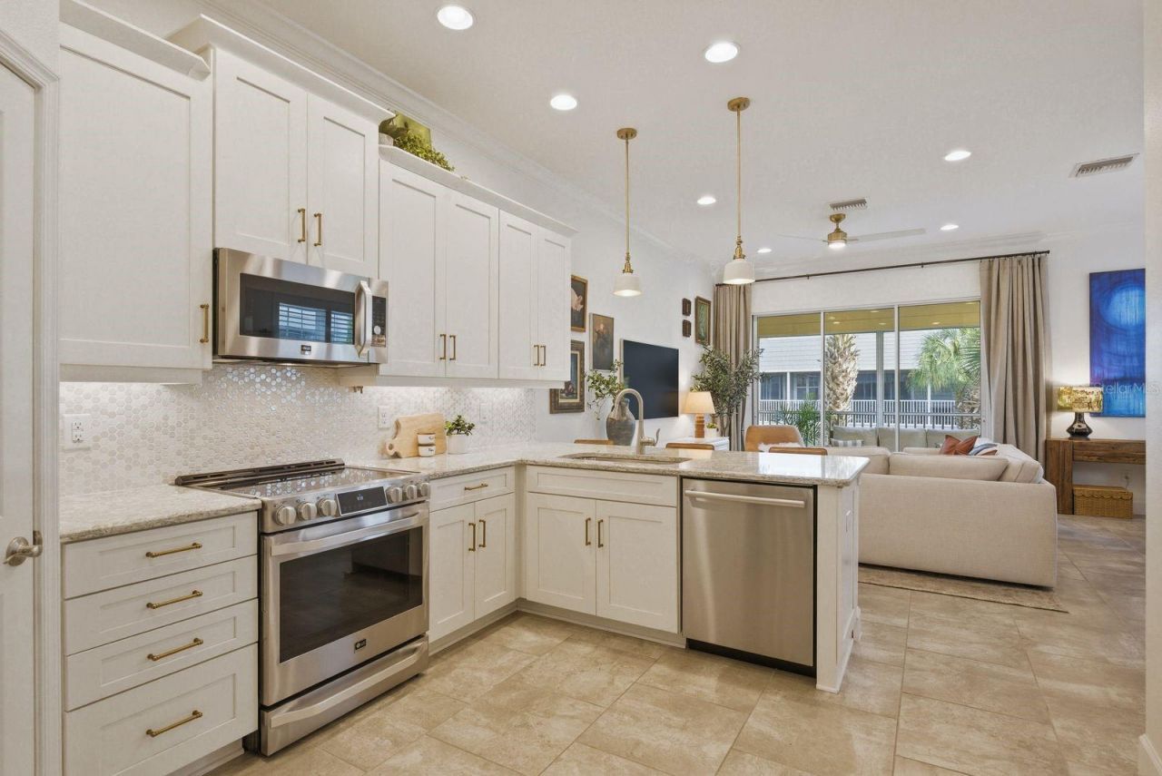 3201 Nautical Place S, Saint Petersburg, FL 33712 Photo
