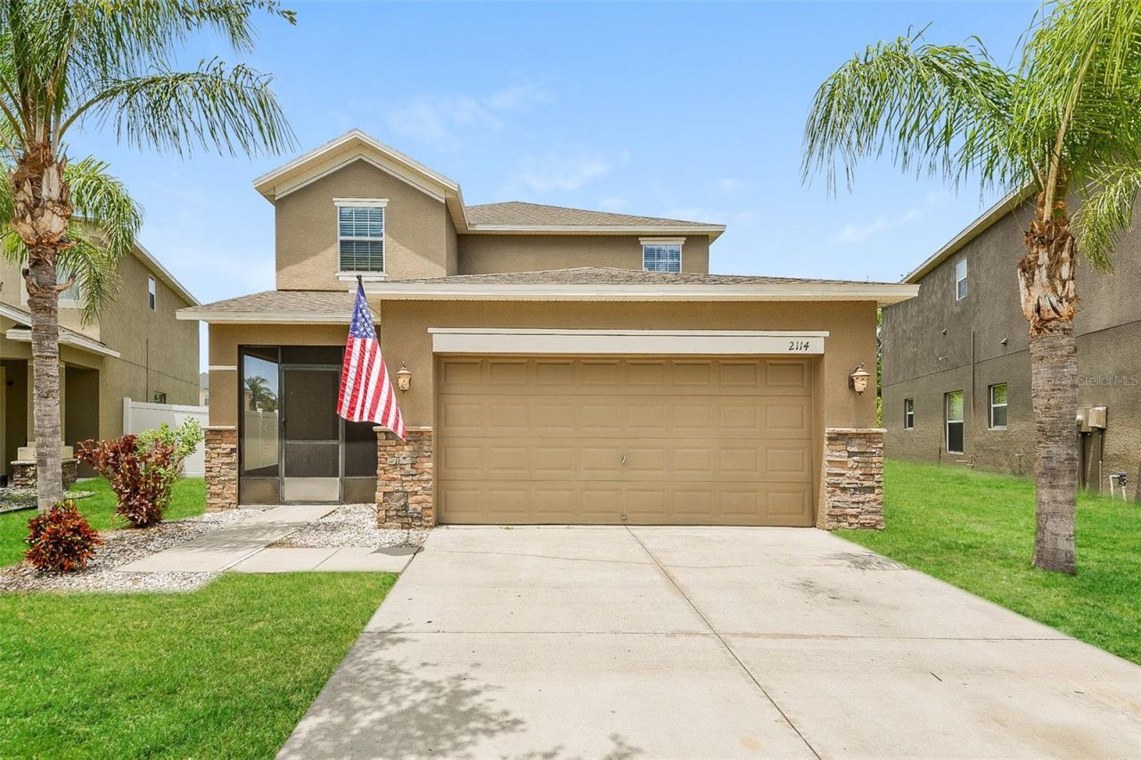 2114 Richwood Pike Drive, Ruskin, FL 33570 Main Photo