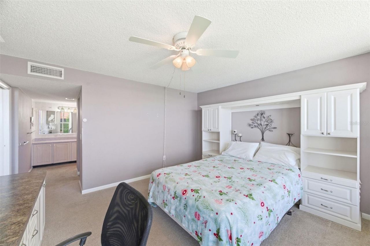19701 Gulf Boulevard, Unit 417, Indian Shores, FL 33785 Photo