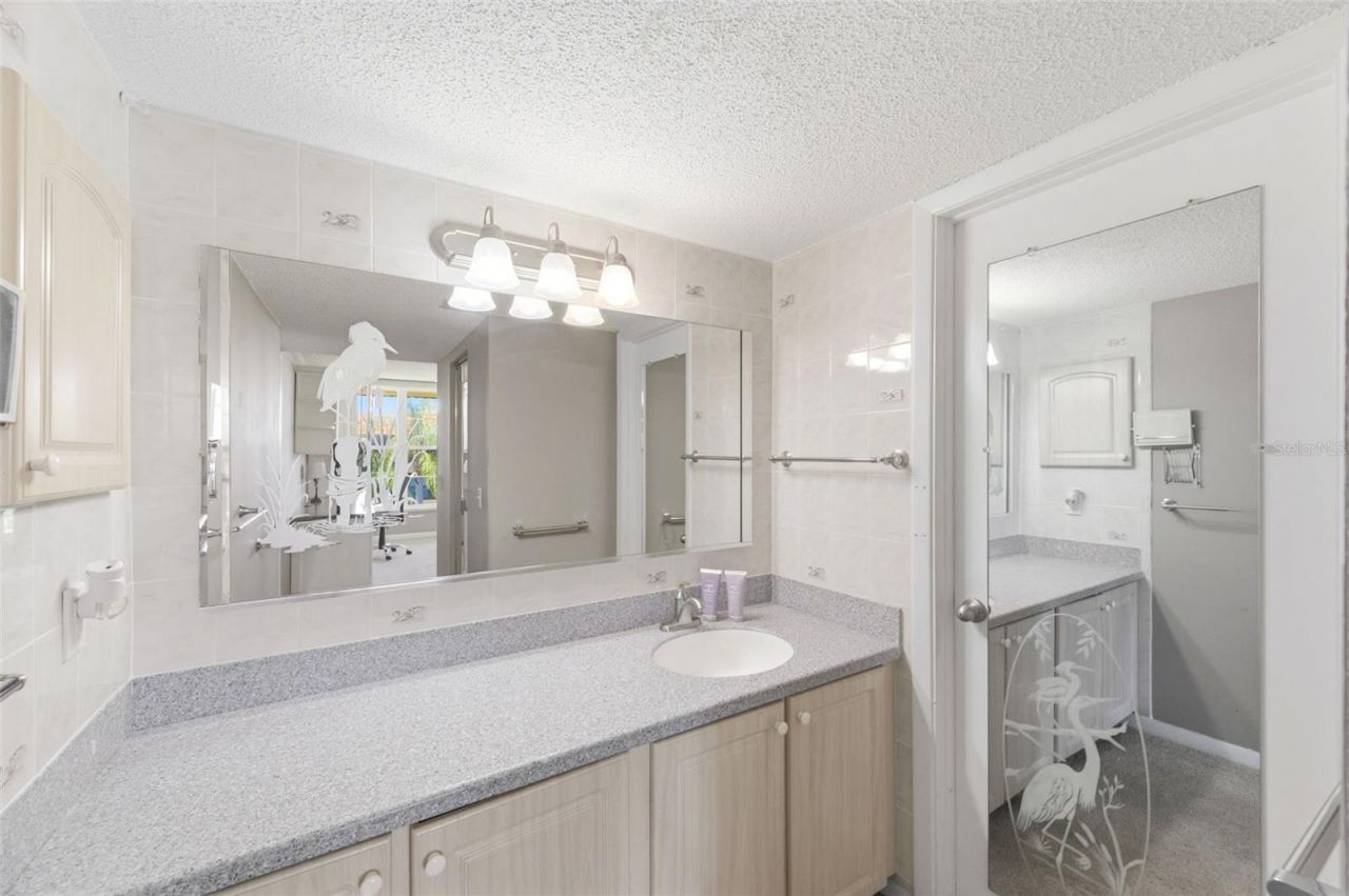 19701 Gulf Boulevard, Unit 417, Indian Shores, FL 33785 Photo