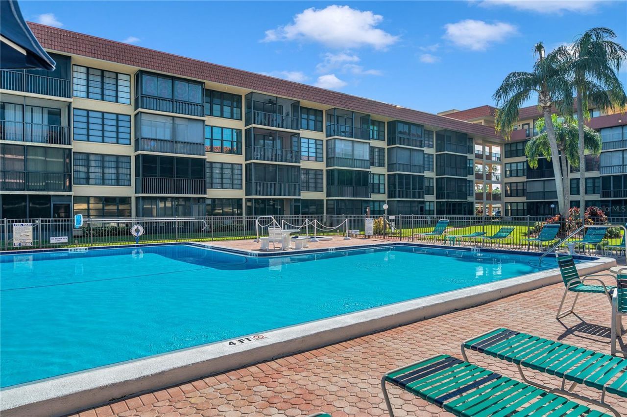 19701 Gulf Boulevard, Unit 417, Indian Shores, FL 33785 Photo