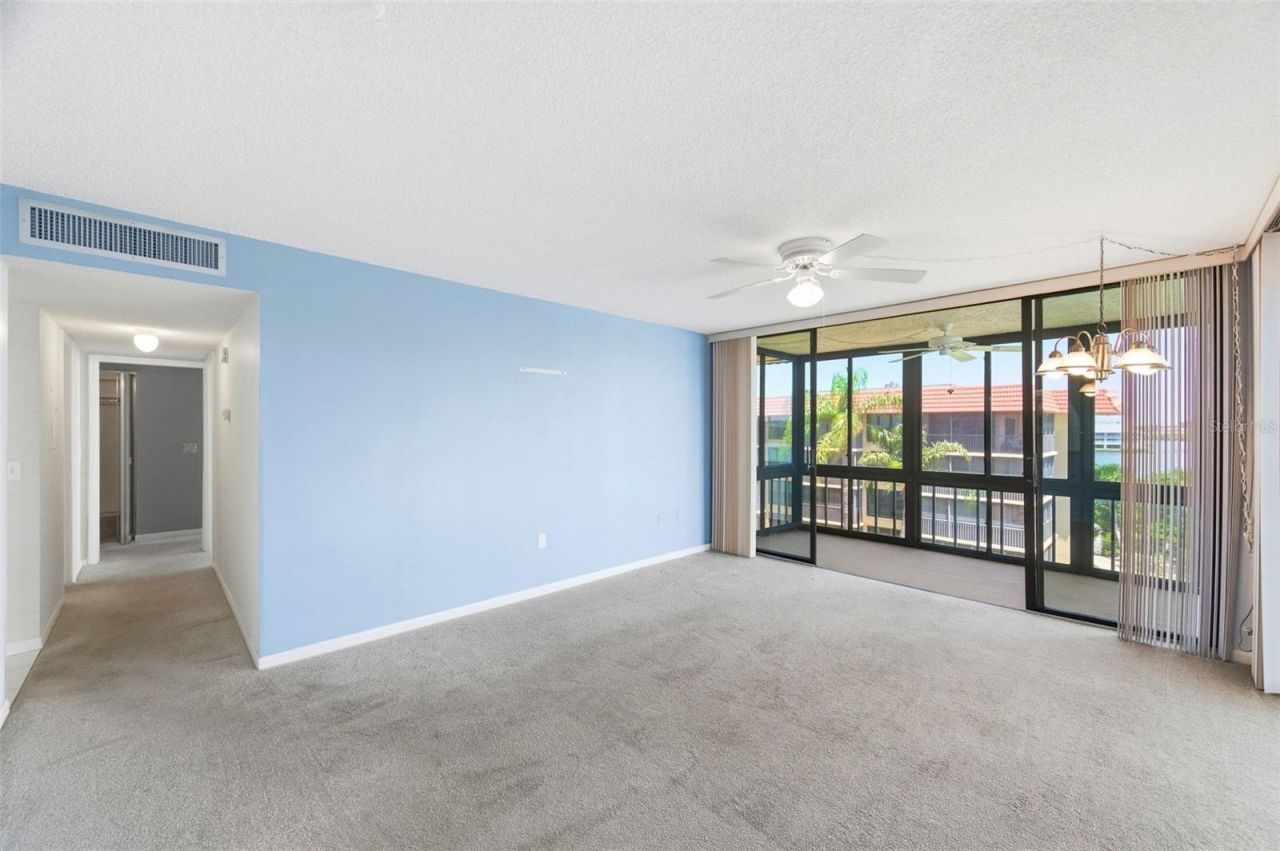 19701 Gulf Boulevard, Unit 417, Indian Shores, FL 33785 Photo