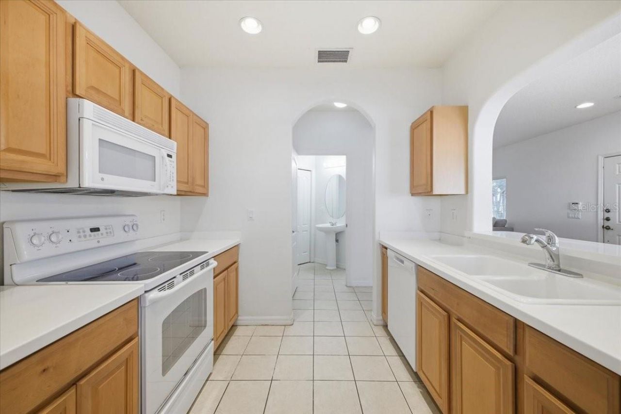 233 Cape Harbour Loop, Unit 107, Bradenton, FL 34212 Photo