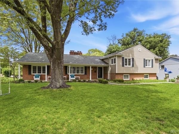 381 Highland Terrace, Kettering, OH 45429