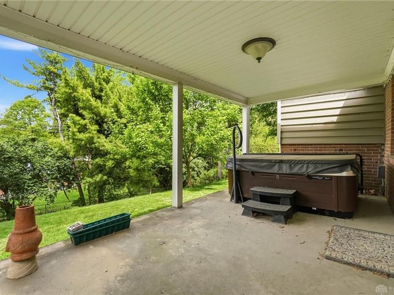 381 Highland Terrace, Kettering, OH 45429 Photo 9