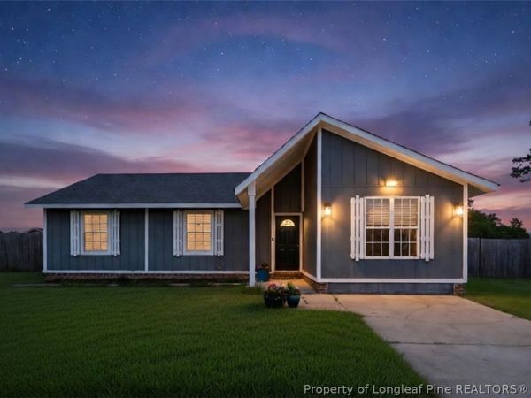 6300 Bretton Woods Drive, Hope Mills, NC 28348