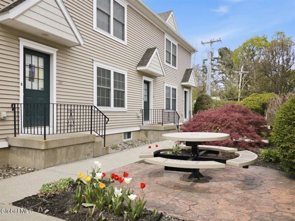 1110 Western Avenue, Unit 10, Albany, NY 12203