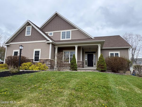 29 Denhelder Drive, Ballston Lake, NY 12019
