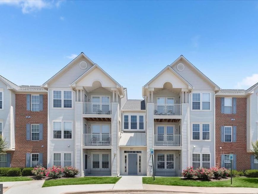 687 Winding Stream Way, Unit 204, Odenton, MD 21113 Main Photo