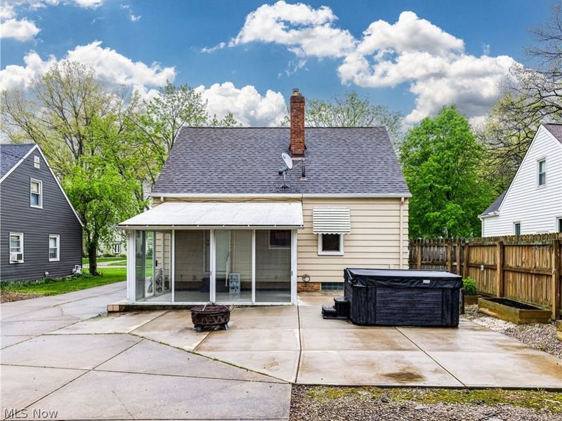 6932 Greenleaf Avenue , Parma Heights, OH 44130 Photo 3