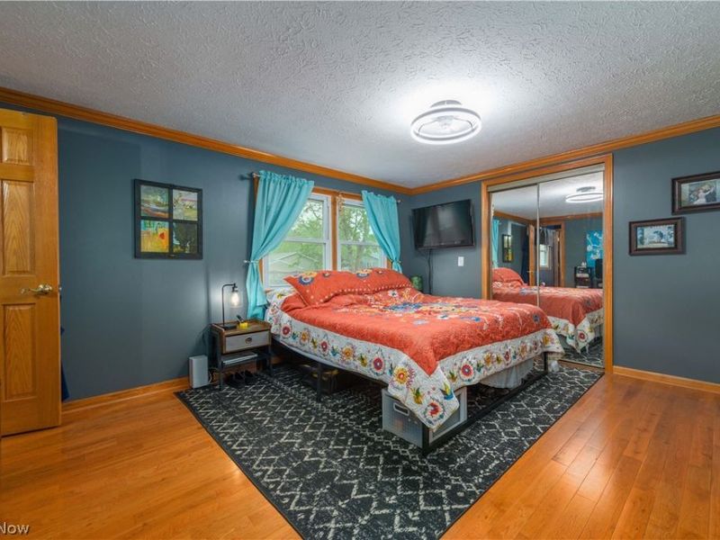 640 W Martin Avenue , Amherst, OH 44001 Photo 17