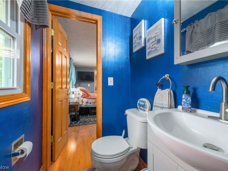 640 W Martin Avenue , Amherst, OH 44001 Photo 21