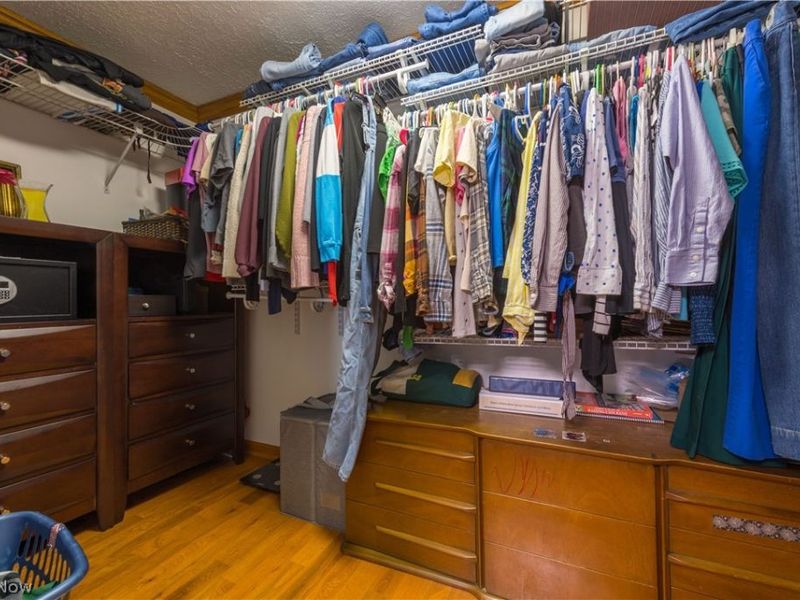 640 W Martin Avenue , Amherst, OH 44001 Photo 27