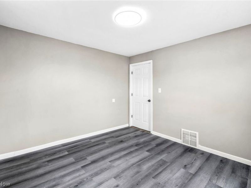 3278 W 117th Street, Cleveland, OH 44111 Photo 18