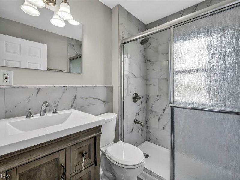 3278 W 117th Street, Cleveland, OH 44111 Photo 35