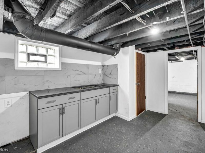 3278 W 117th Street, Cleveland, OH 44111 Photo 40