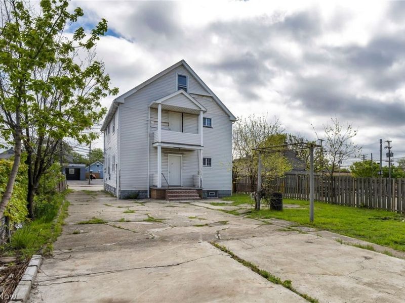 3278 W 117th Street, Cleveland, OH 44111 Photo 5