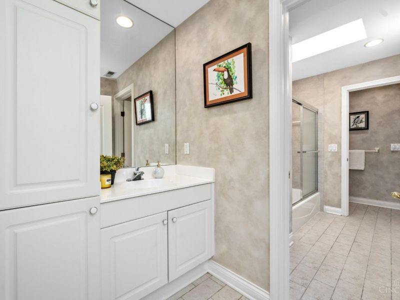 11779 Grandstone Lane, Montgomery, OH 45249 Photo 35