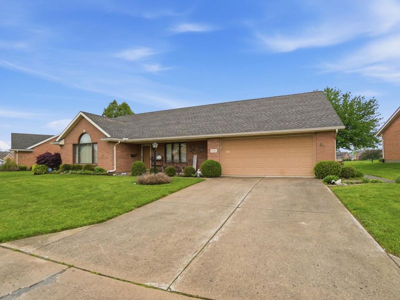 1788 Berwick Drive, Springfield, OH 45503 Photo 3