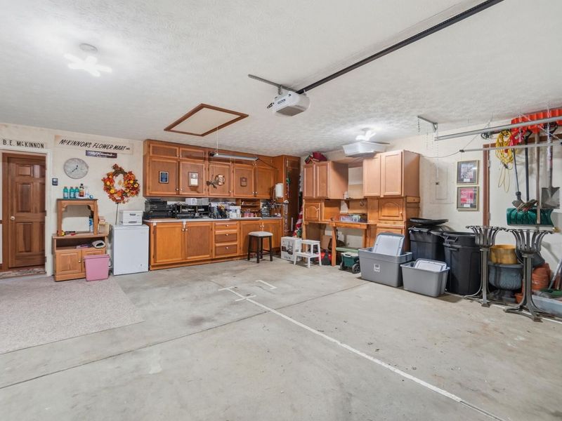 1788 Berwick Drive, Springfield, OH 45503 Photo 40