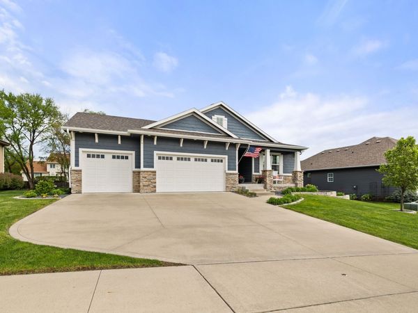 14323 Sheridan Avenue, Urbandale, IA 50323