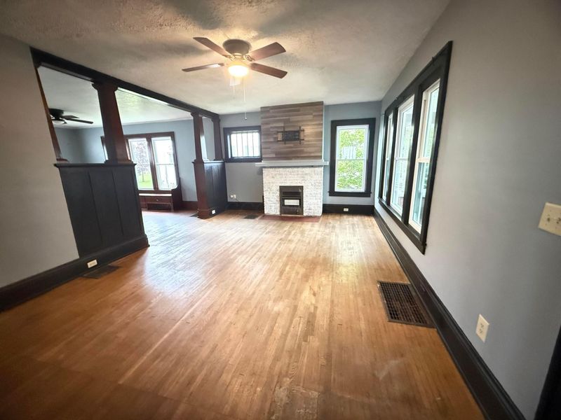 123 E Johnson Street , Upper Sandusky, OH 43351 Photo 2