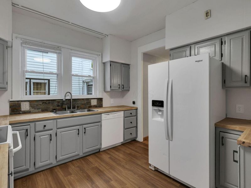 123 E Johnson Street , Upper Sandusky, OH 43351 Photo 23