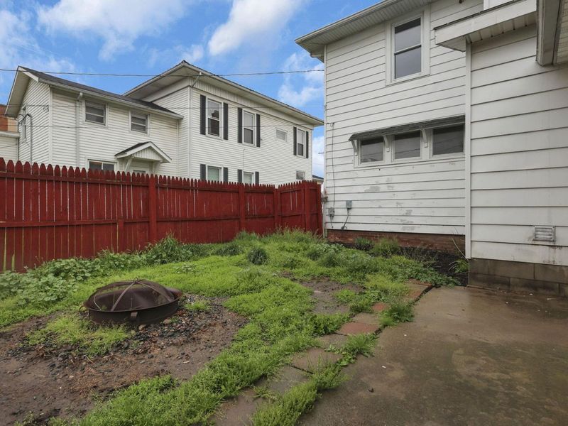 123 E Johnson Street , Upper Sandusky, OH 43351 Photo 56
