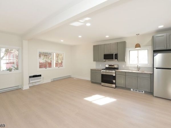 255 Rea Ave, Unit 3, Hawthorne, NJ 07506