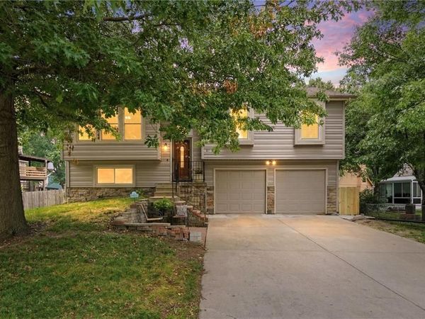 471 N Birch Street, Gardner, KS 66030