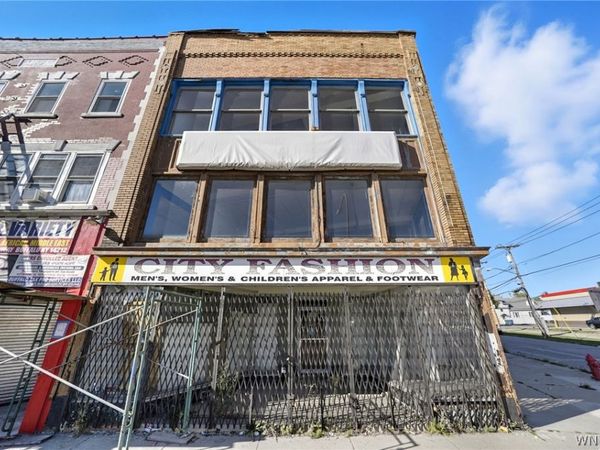 1058 Broadway Street , Buffalo, NY 14212