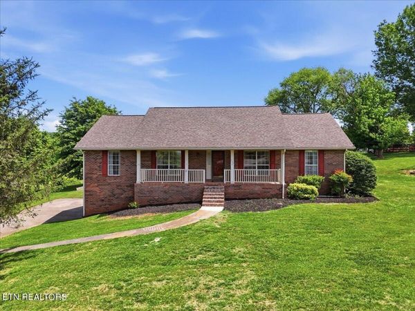 3106 Mint Rd, Maryville, TN 37803