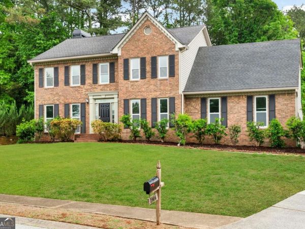 2316 Milstead Circle NE, Marietta, GA 30066
