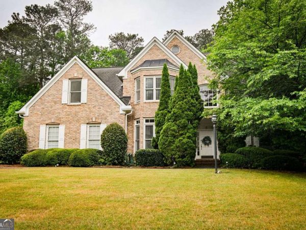 2692 Dunmoore Drive, Snellville, GA 30078