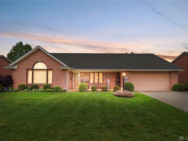 1788 Berwick Drive, Moorefield Twp, OH 45503