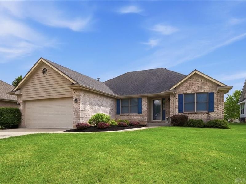 75 Myers Farm Court, Springboro, OH 45066 Photo 2