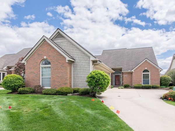 1989 Stonebridge Drive N, Ann Arbor, MI 48108