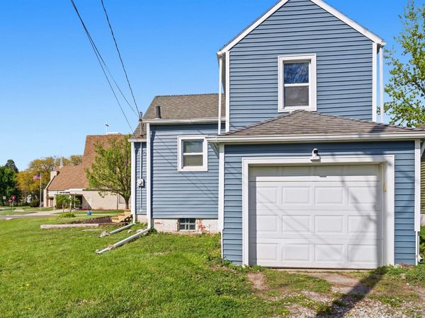 500 johnson Street, Waterloo, IA 50702