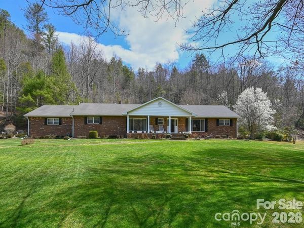 7530 NC 208 Highway , Marshall, NC 28753
