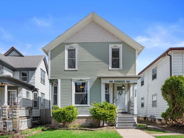 3328 N Bartlett Ave, Milwaukee, WI 53211