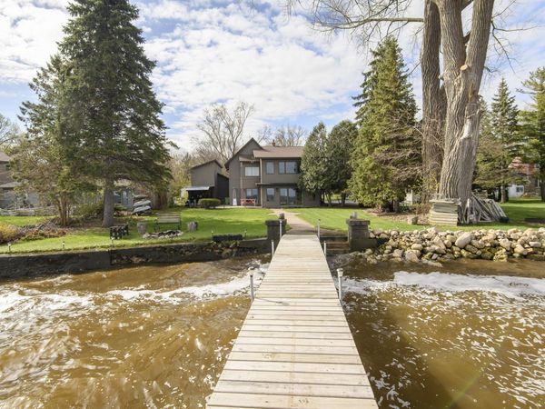 N7254 Winnebago Dr, Fond Du Lac, WI 54935