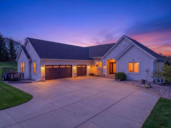 N5187 Union Hill Rd, Concord, WI 53066