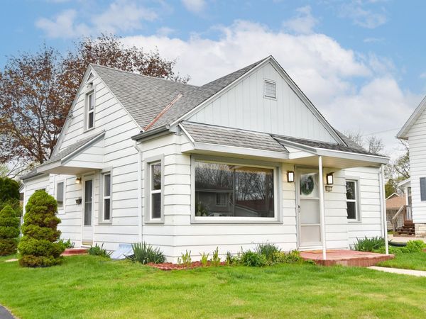 5021 N 127th St, Butler, WI 53007