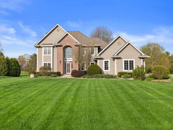 N64W27266 Maple St, Merton, WI 53089