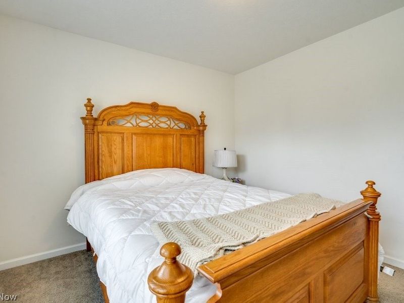 1240 Winter Fern Avenue , Akron, OH 44312 Photo 26