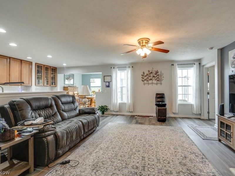 1240 Winter Fern Avenue , Akron, OH 44312 Photo 7