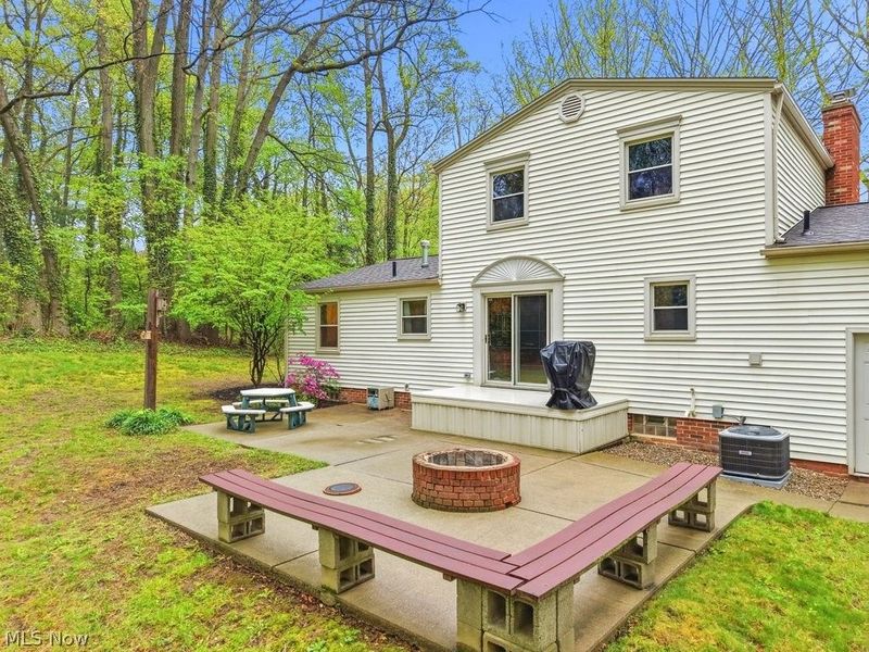 7301 Braucher Street NW, Lehigh Township, OH 44720 Photo 6