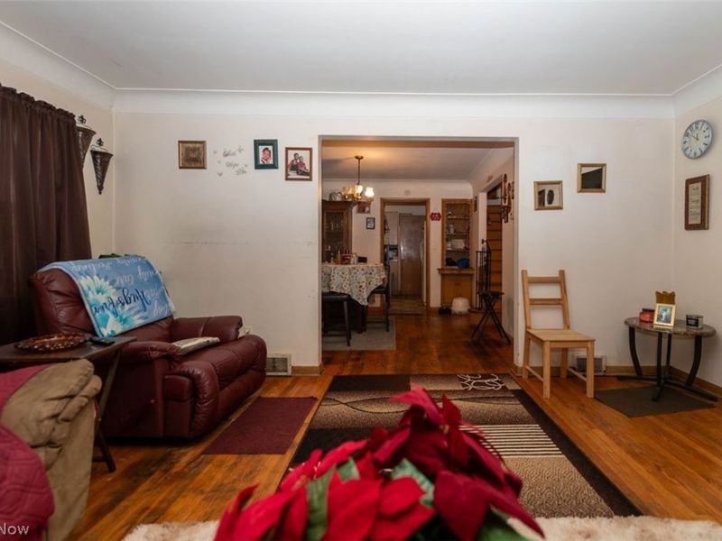 663 Babbitt Road, Euclid, OH 44123 Photo 13