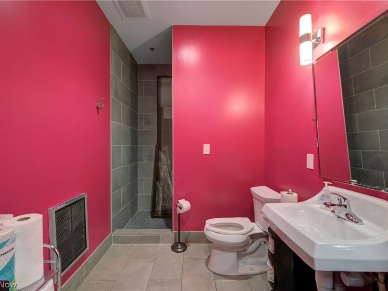 11716 Detroit Avenue , Lakewood, OH 44107 Photo 35