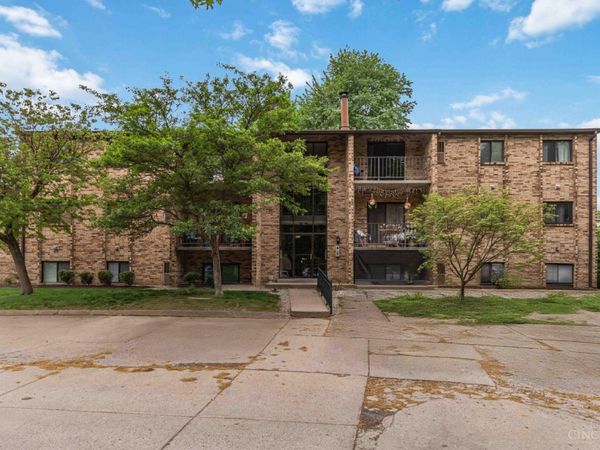 537 Davis Road, Unit 12, Pierce Twp, OH 45255